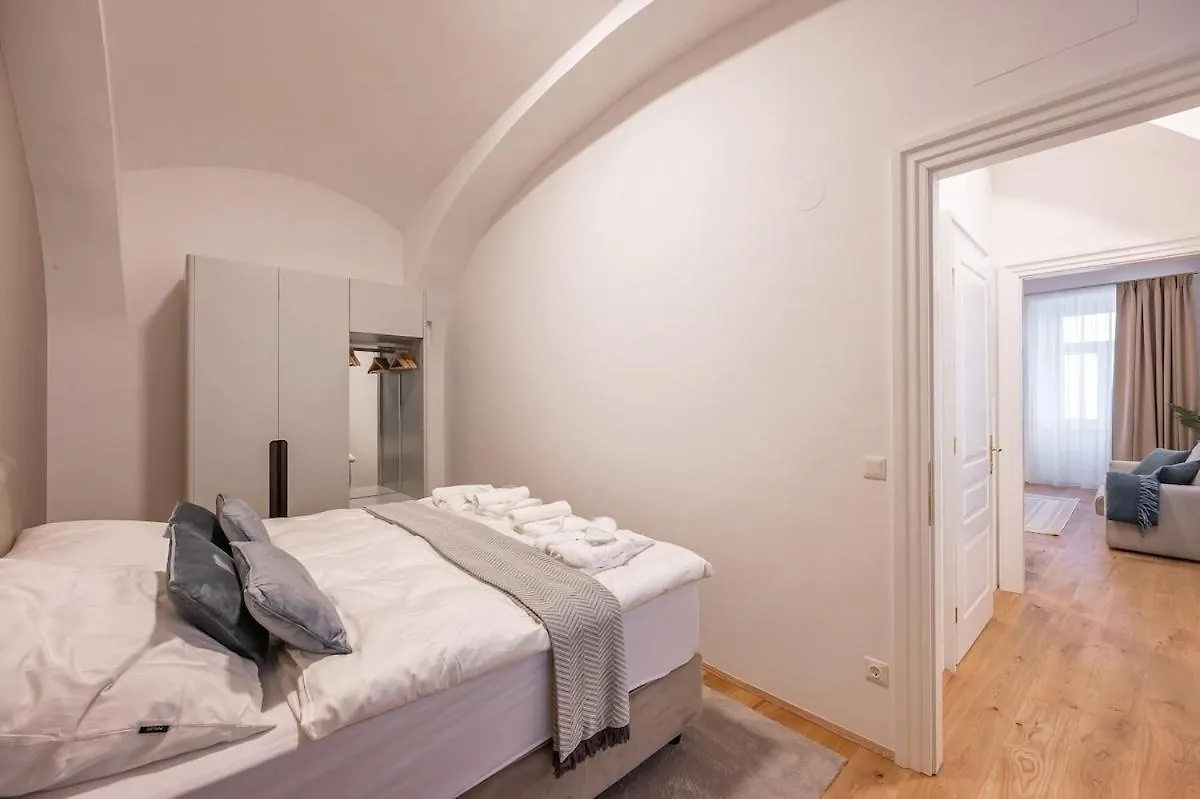 Apartment Majestic - With Aircondition! Вена Австрия